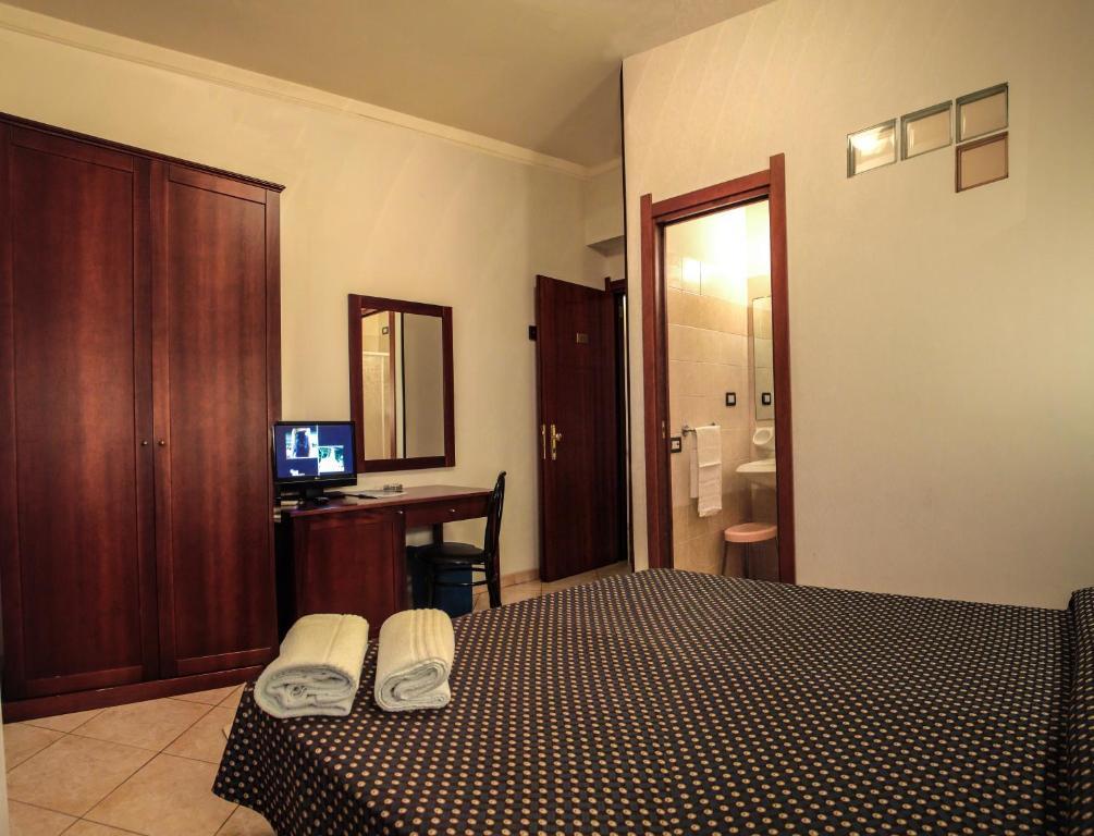Hotel La Terrazza Cagliari Værelse billede