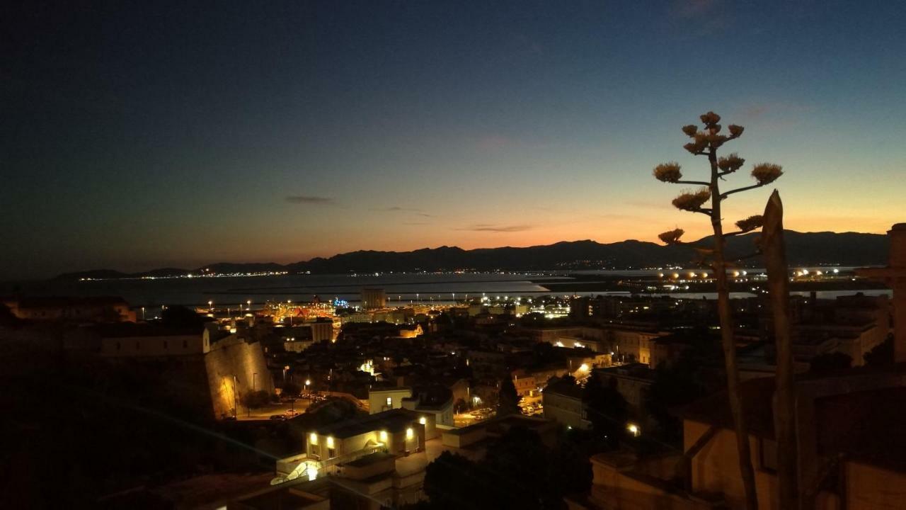 Hotel La Terrazza Cagliari Eksteriør billede