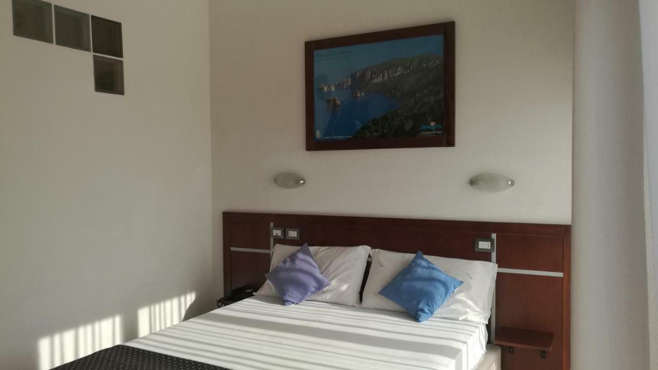 Hotel La Terrazza Cagliari Eksteriør billede